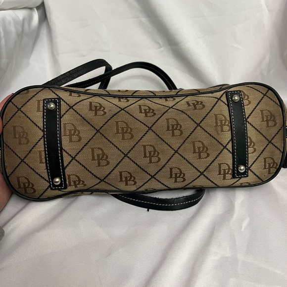 DOONEY & BOURKE VTG Large Monogram Tote - Picture 8 of 8